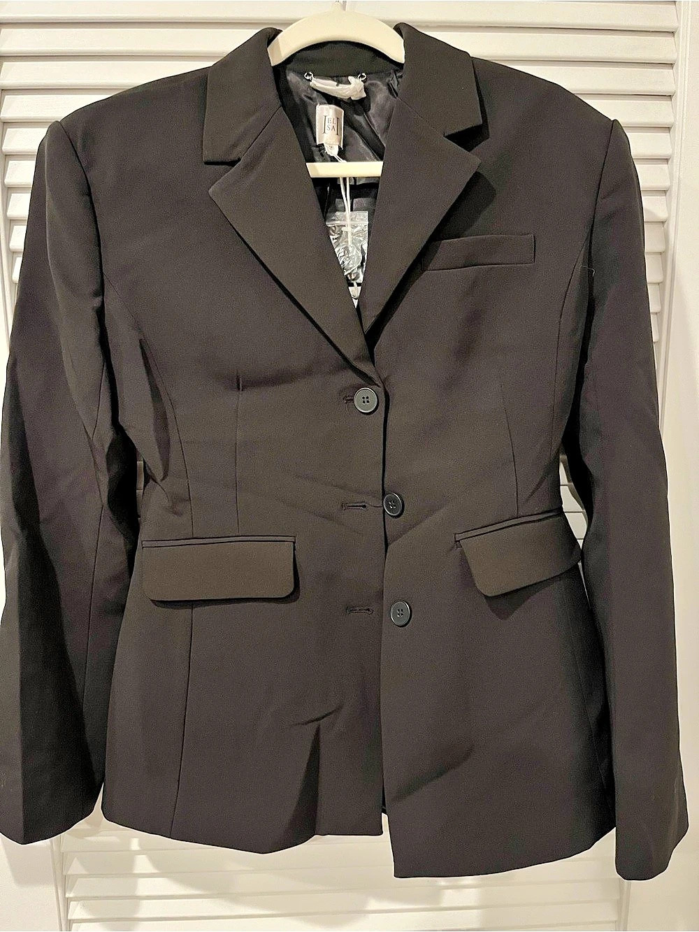 Helsa Black Cinched Waist Blazer Size Medium NWT